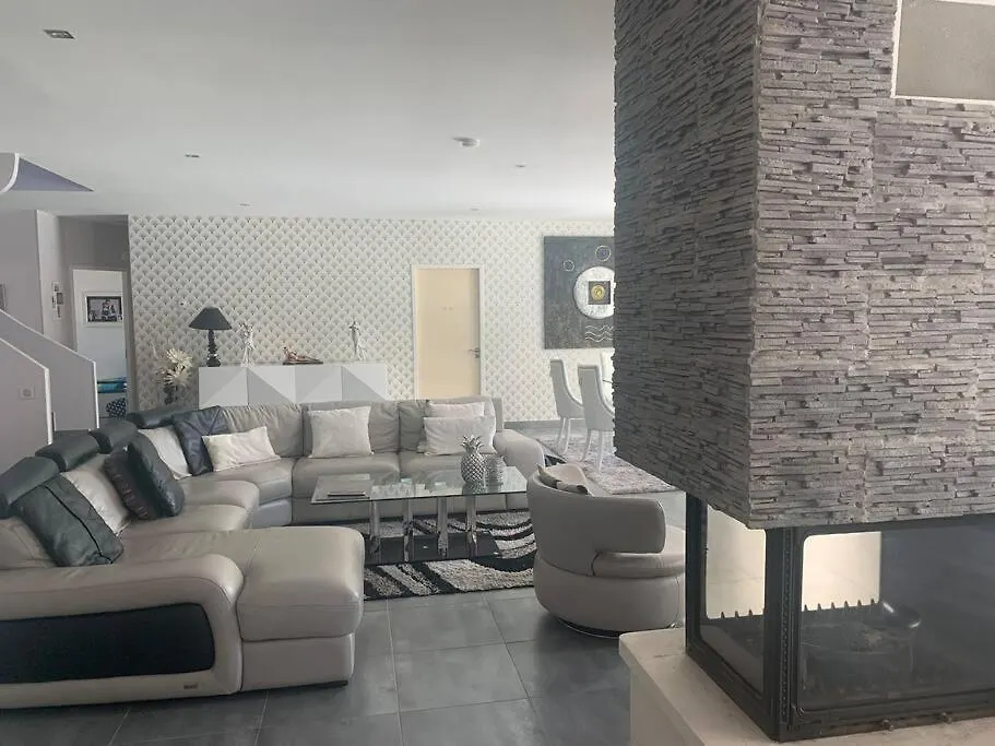 Magnifique Villa Privee Avec Piscine Proche Plage Marselha